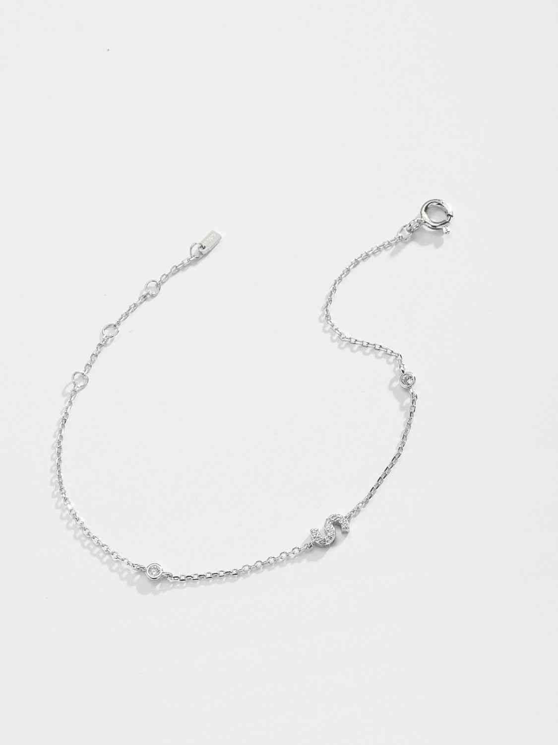 Q To U Everyday Dainty Bracelet